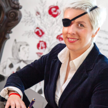 Pulsera Solidaria María de Villota